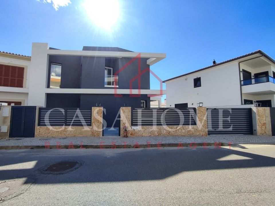 Villa i Mexilhoeira Grande, Faro - foto 1