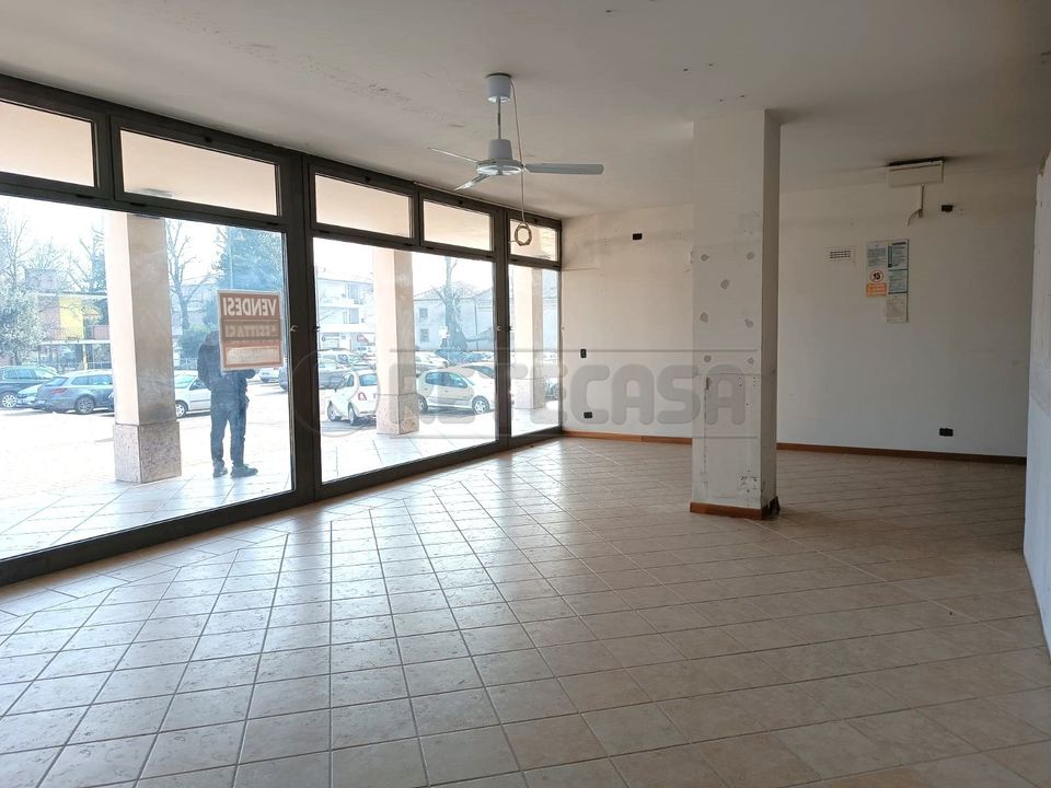 Erhvervsejendom i Barbarano Mossano, Vicenza - foto 3