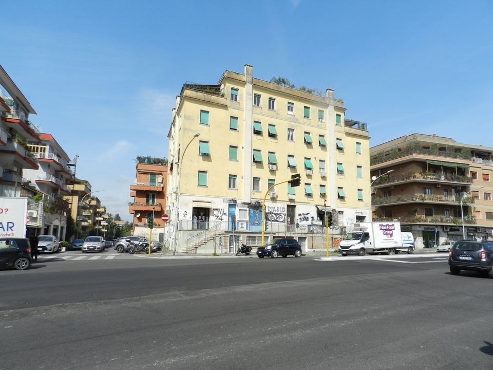 Erhvervsejendom i Rome, Rome - foto 1