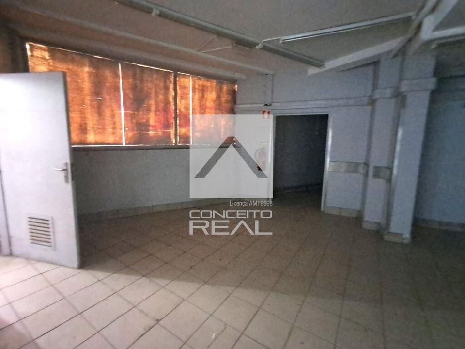 L'establiment comercial a Gondomar, Porto - foto 1