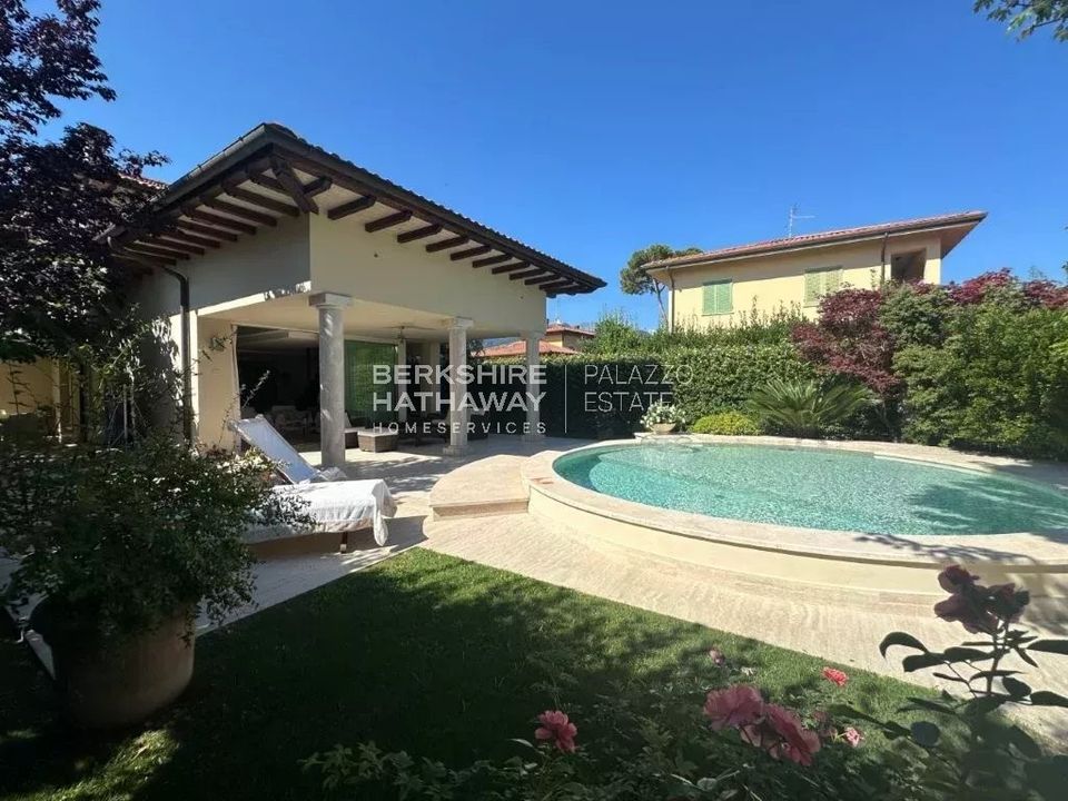 Villa i Forte dei Marmi, Lucca - foto 1