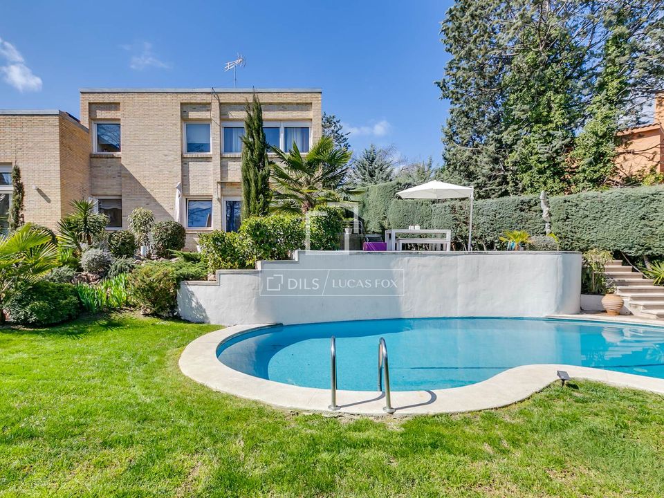 Villa i Ciudad Santo Domingo, Madrid - foto 2