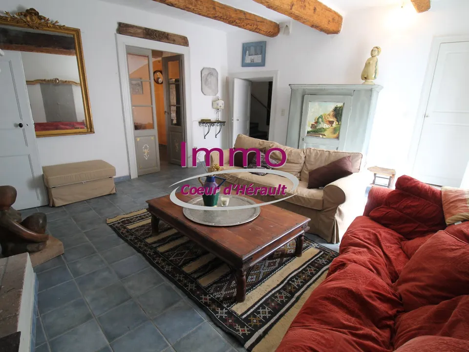 Landsbyhus i Puechabon, Herault - bilde 3