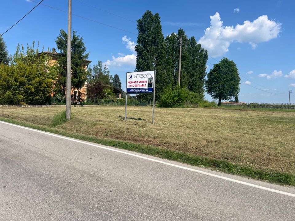 Helårsgrund i Castelfranco Emilia, Modena - foto 4