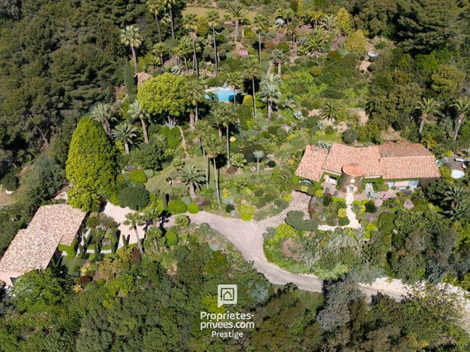 Villa i Carqueiranne, Var - foto 1