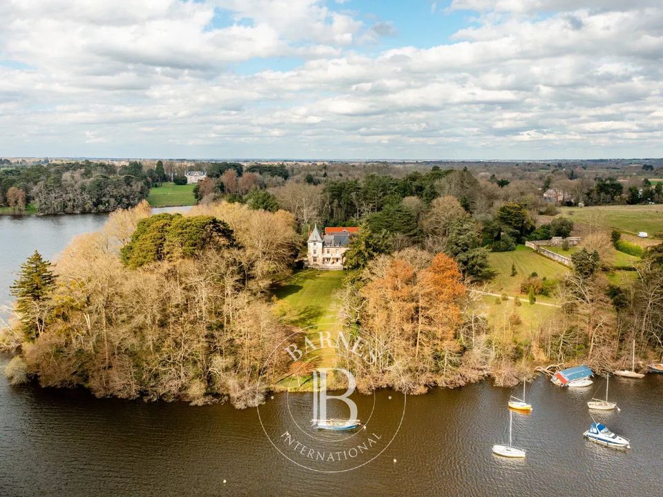 Villa i Carquefou, Loire-Atlantique - bilde 1