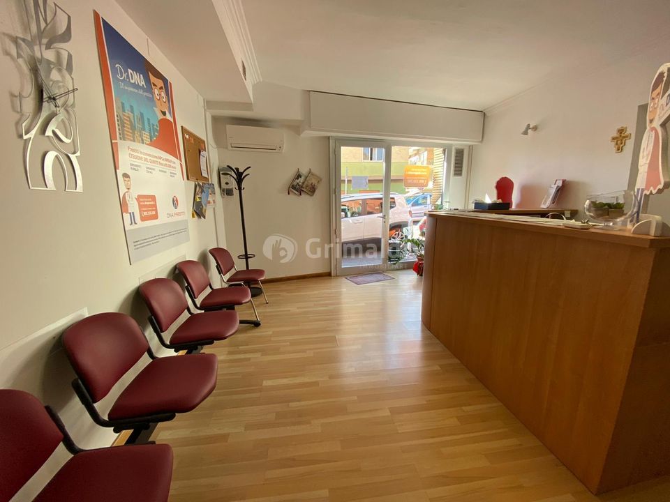 Erhvervsejendom i Anzio, Rome - foto 1