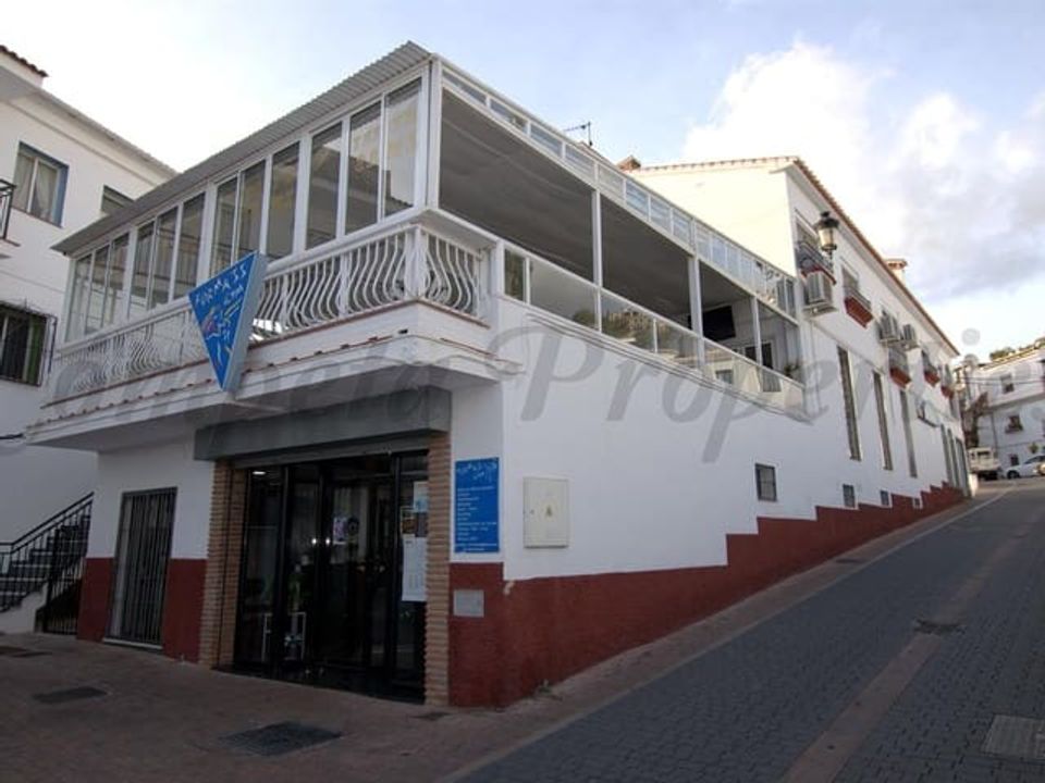 Erhvervsejendom i Competa, Malaga - foto 1