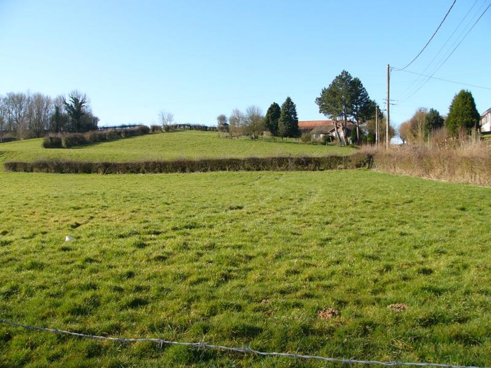 Helårsgrund i Hernicourt, Pas-de-Calais - foto 1