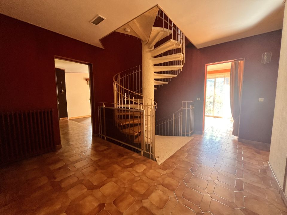 Villa i Arles-sur-Tech, Pyrenees-Orientales - foto 3