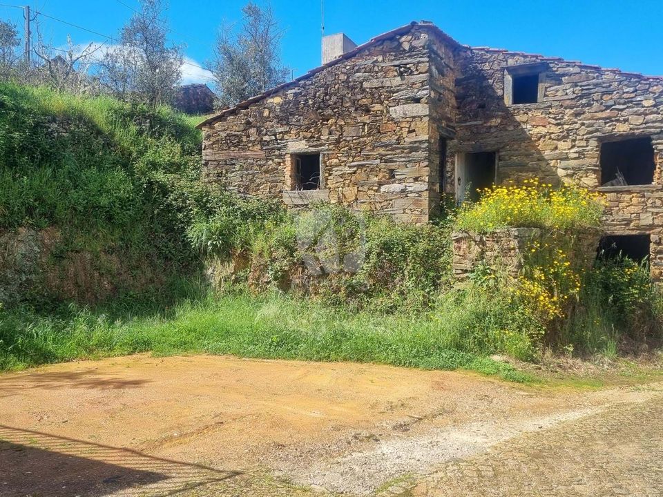 Ruinere i Sobreira Formosa e Alvito da Beira, Castelo Branco - foto 2