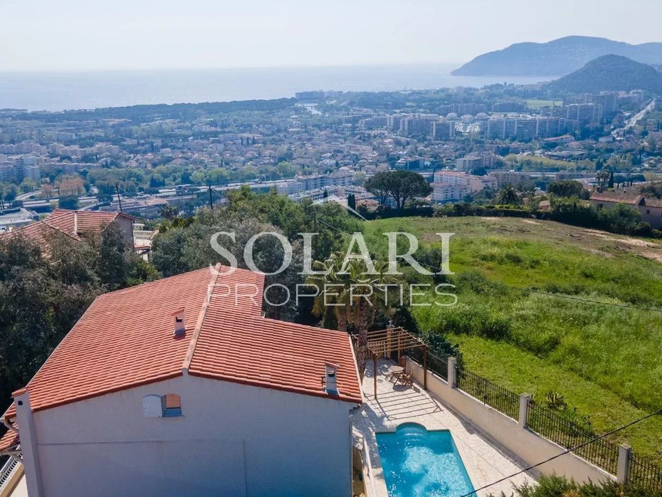 Villa i Mandelieu-la-Napoule, Alpes-Maritimes - foto 2