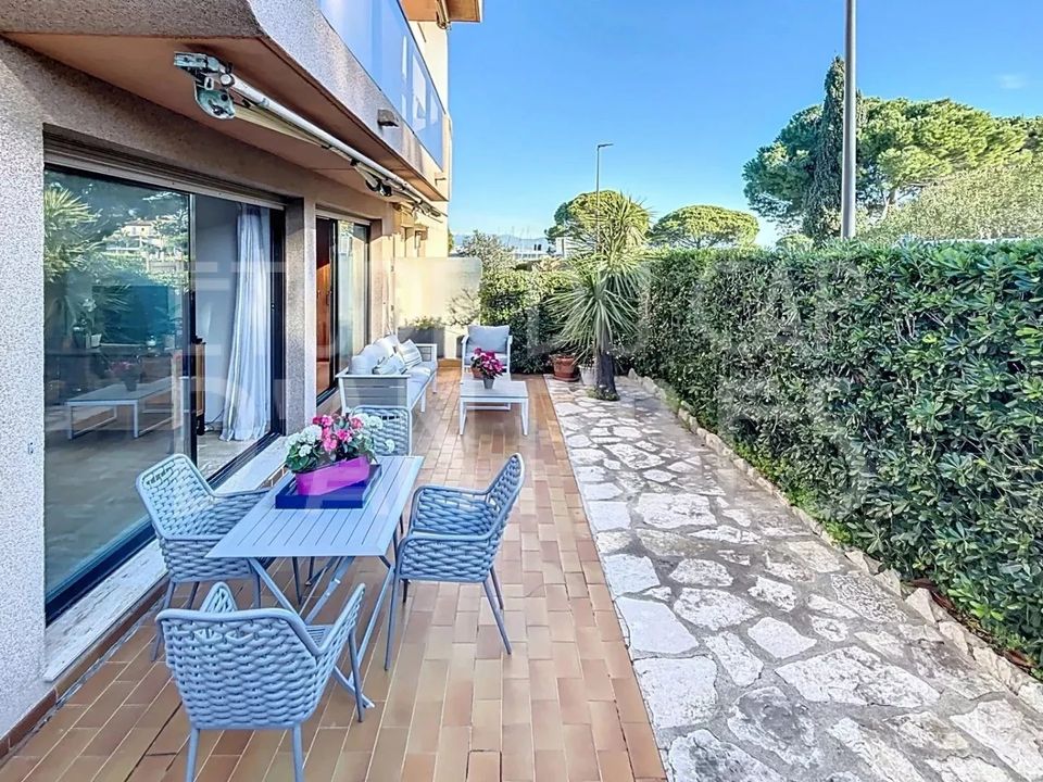 Lejlighed i Antibes, Alpes-Maritimes - foto 1