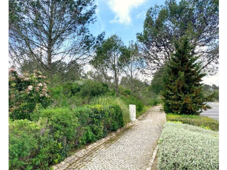 Helårsgrund i Belas, Lisbon - foto 4