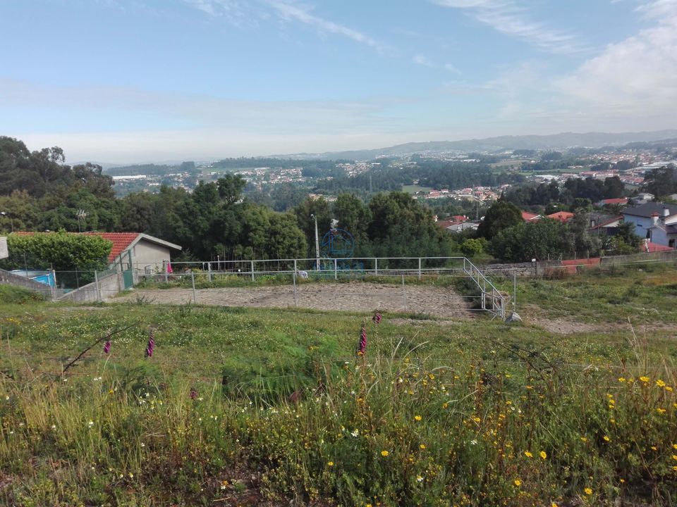 Helårsgrund i Rebordoes, Porto - foto 2
