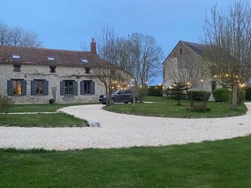 Villa i Boussac, Creuse - foto 1