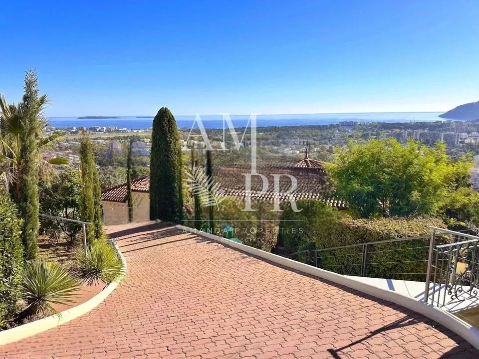Villa i Mandelieu-la-Napoule, Alpes-Maritimes - foto 3