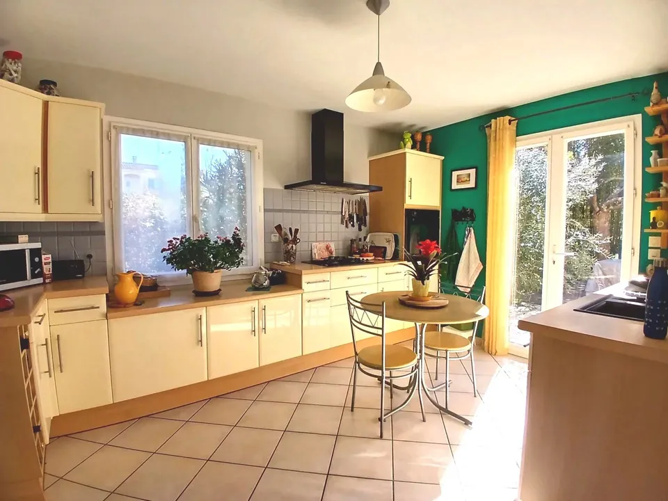 Villa i Montguyon, Charente-Maritime - foto 5
