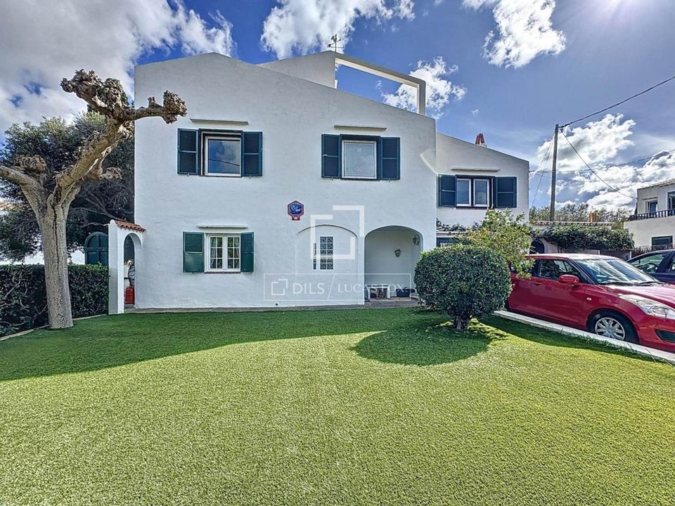Villa in Es Castell, Menorca - foto 2