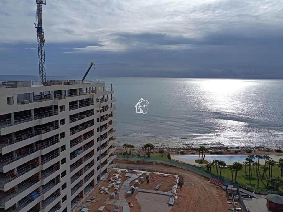 Lejlighed i Torrevieja, Alicante - foto 1