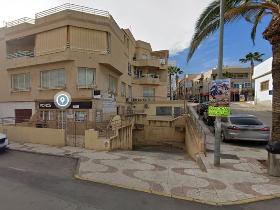 Erhvervsejendom i Garrucha, Almeria - foto 1