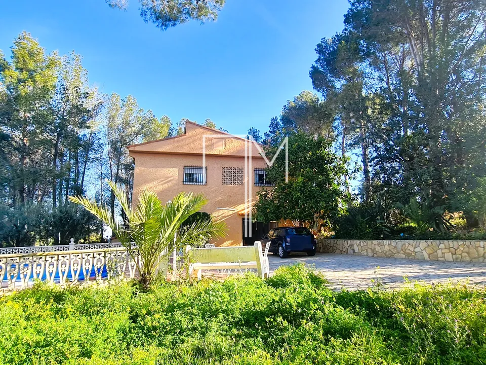 Villa i Alberic, Valencia - foto 1