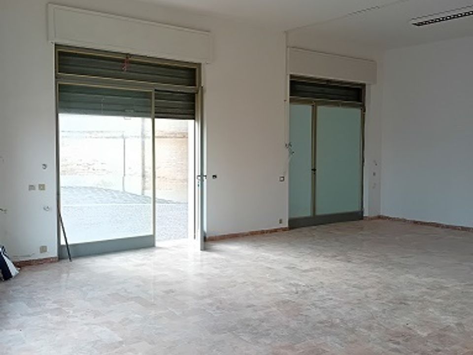 Erhvervsejendom i Orsogna, Chieti - foto 5