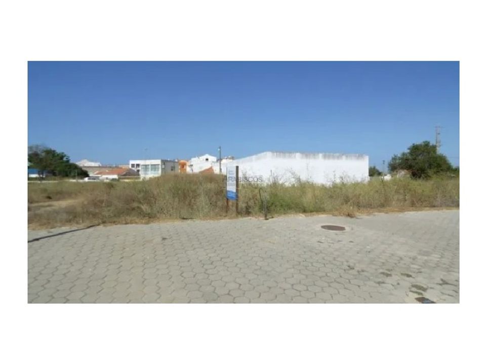 Helårsgrund i Estombar, Faro - foto 1