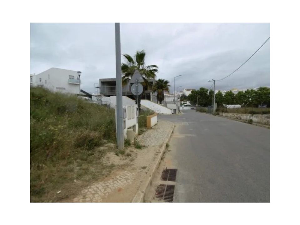 Helårsgrund i Estombar, Faro - foto 3