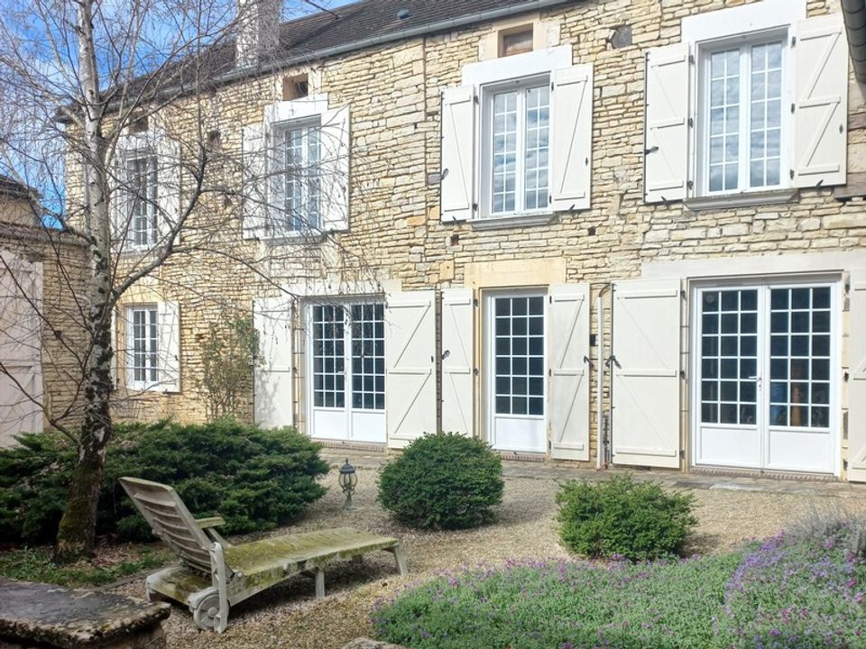 Villa i Saint-Vinnemer, Yonne - foto 1