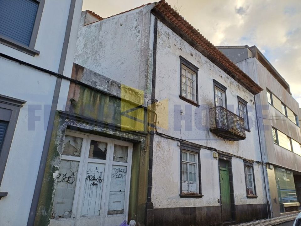 Rækkehus i Ponta Delgada, Sao Miguel - foto 1