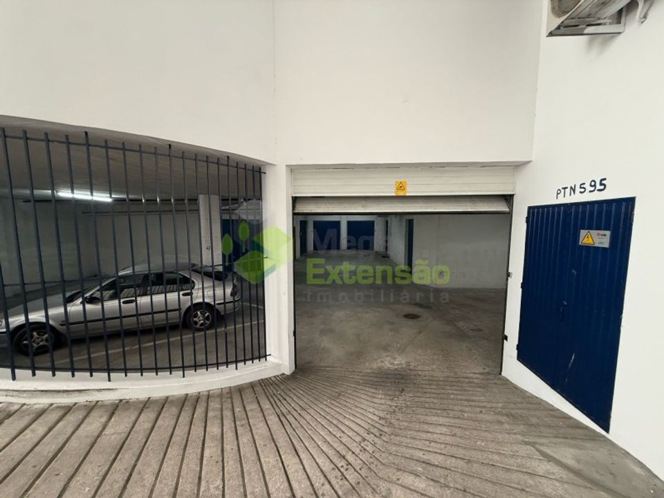 Garage i Leiria, Leiria - foto 3