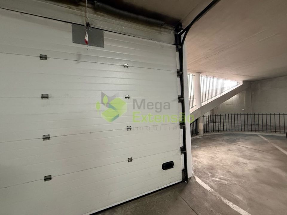 Garage i Leiria, Leiria - foto 5