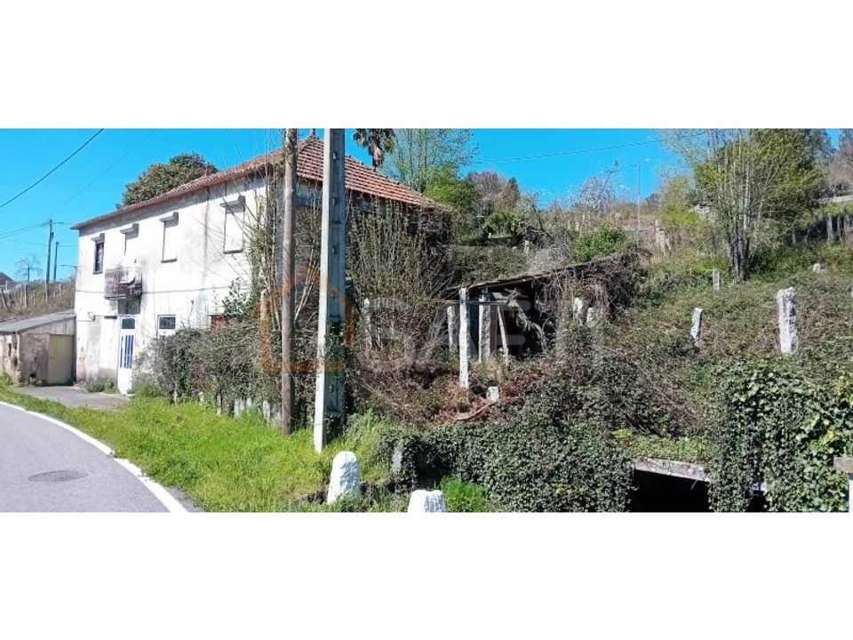 Erhvervsejendom i Troporiz e Lapela, Viana do Castelo - foto 1