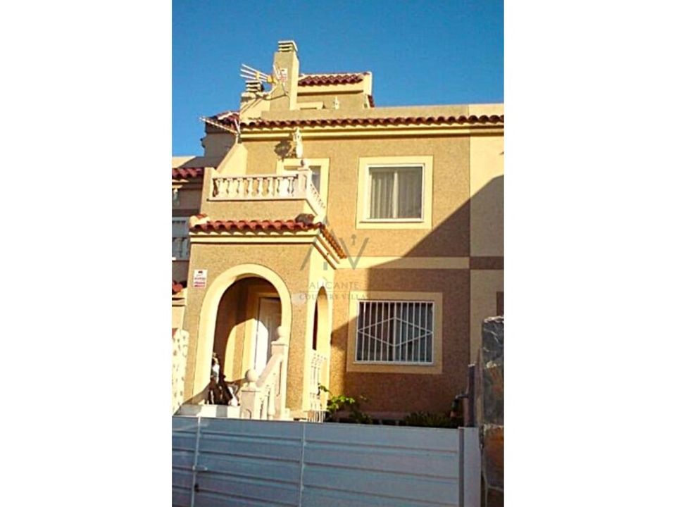 Bungalow i Monforte Del Cid, Alicante - foto 1