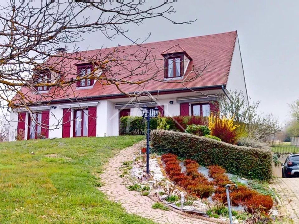 Villa i Creuzier-le-Vieux, Allier - foto 1