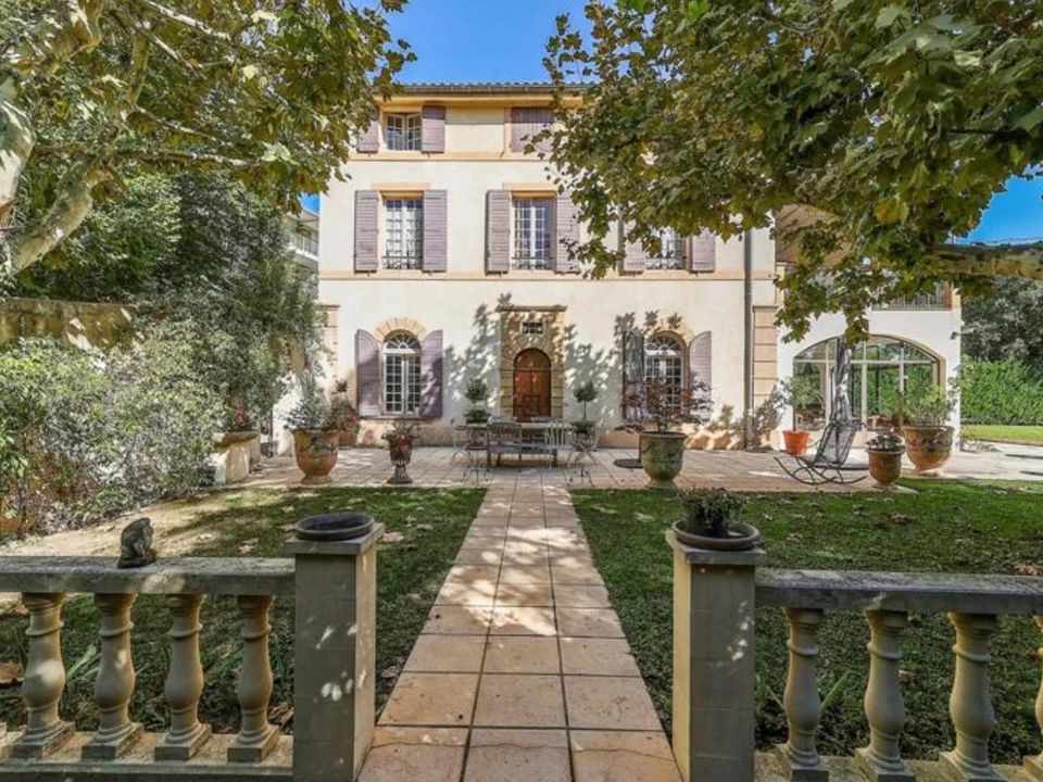 Villa i Aix-en-Provence, Bouches-du-Rhone - foto 1