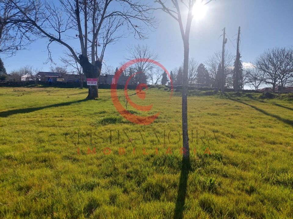 Helårsgrund i Vreia de Jales, Vila Real - foto 1