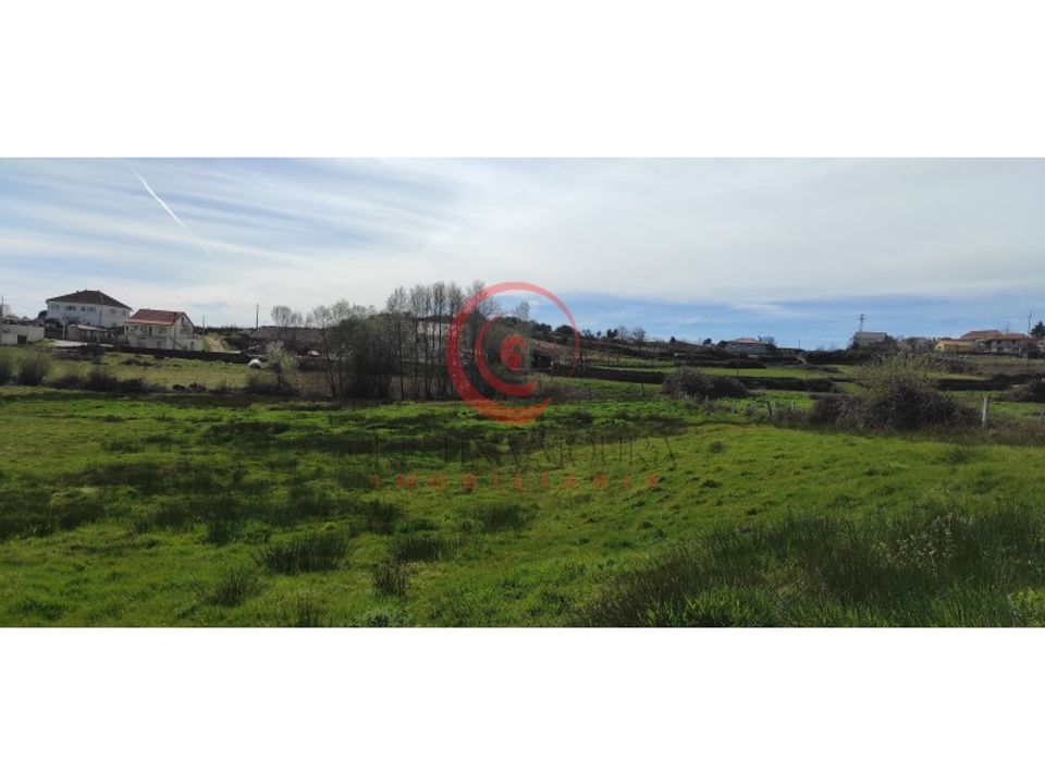 Helårsgrund i Chaves, Vila Real - foto 1