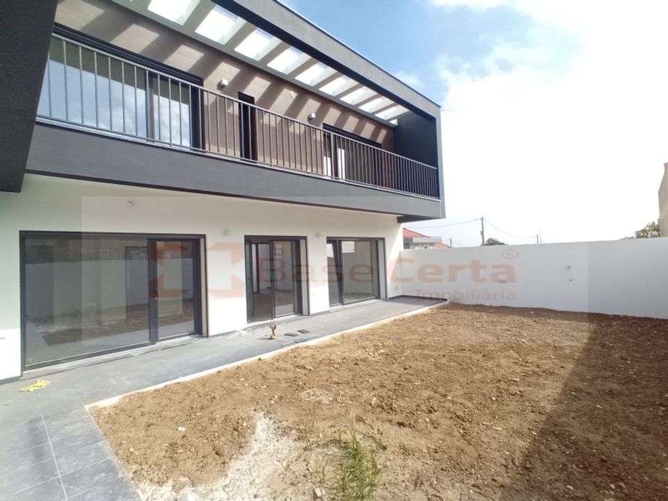 Byhus i Santa Iria de Azoia, Lisbon - foto 3
