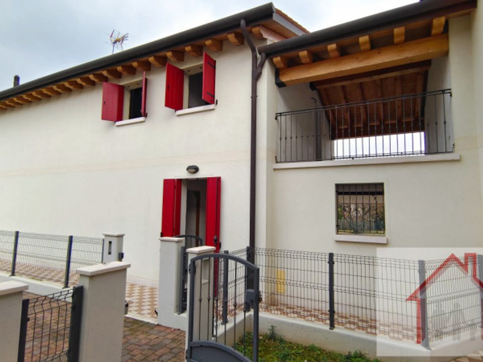 Rækkehus i Volpago del Montello, Treviso - foto 1
