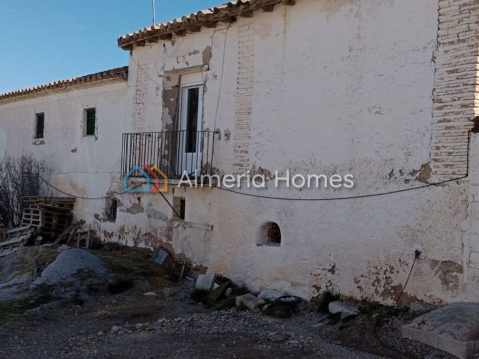 Landejendom i Baza, Granada - foto 1