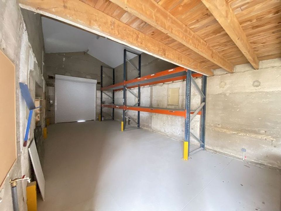 Garage i Poncins, Loire - foto 3
