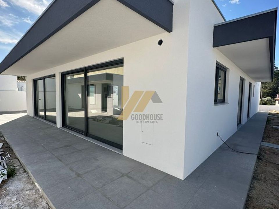 Villa i Santa Maria da Feira, Aveiro - foto 1