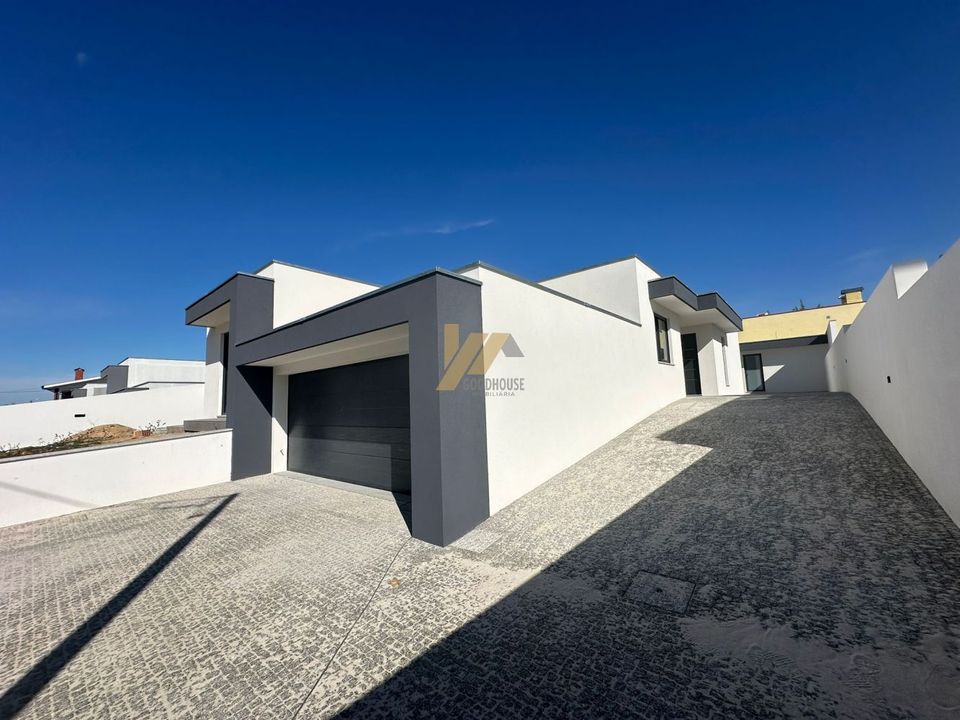 Villa i Santa Maria da Feira, Aveiro - foto 2