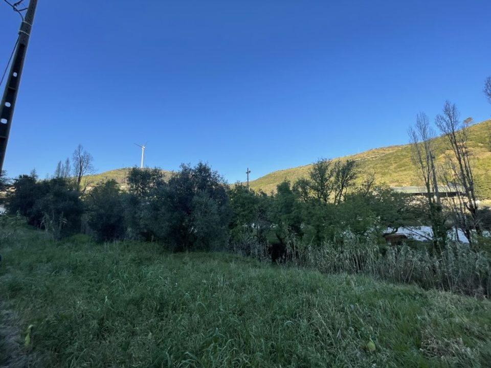 Helårsgrund i Lousa, Coimbra - foto 1