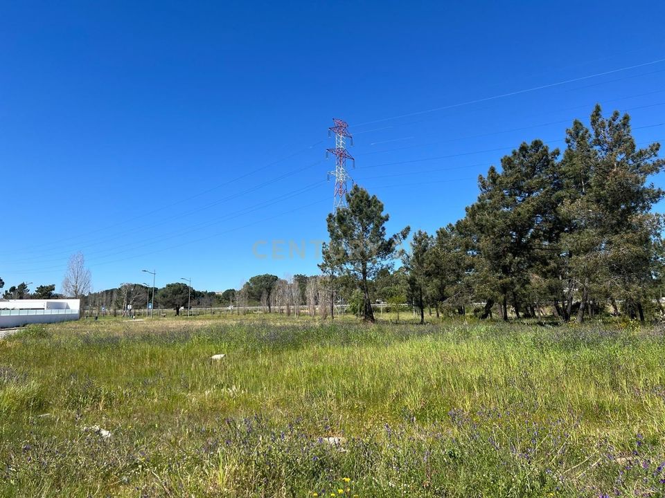 Helårsgrund i Entroncamento, Santarem - foto 1