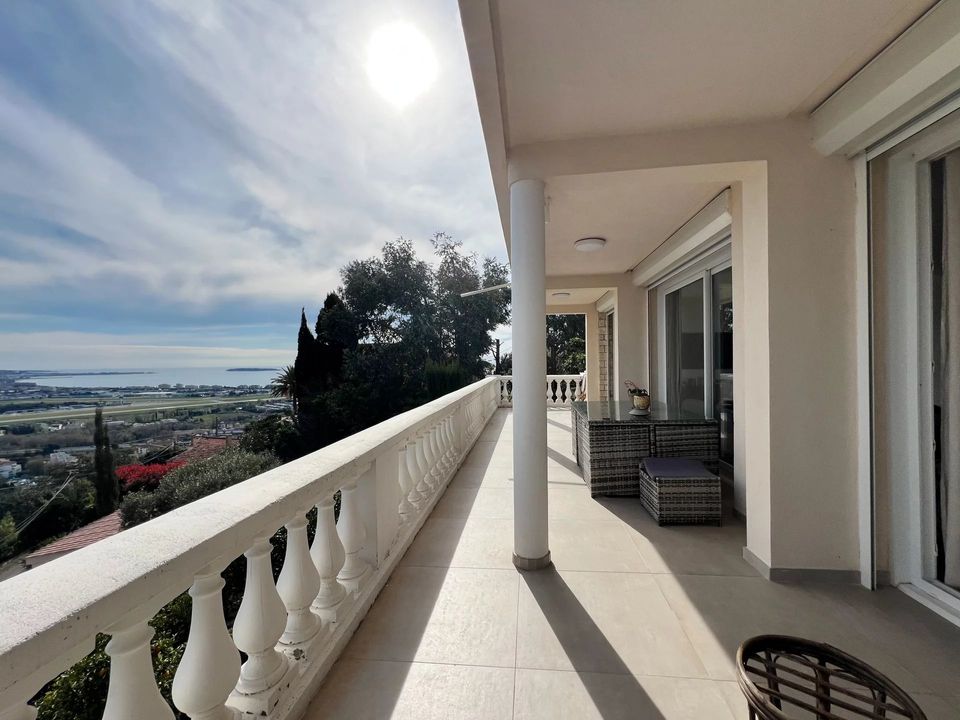Villa i Mandelieu-la-Napoule, Alpes-Maritimes - foto 5