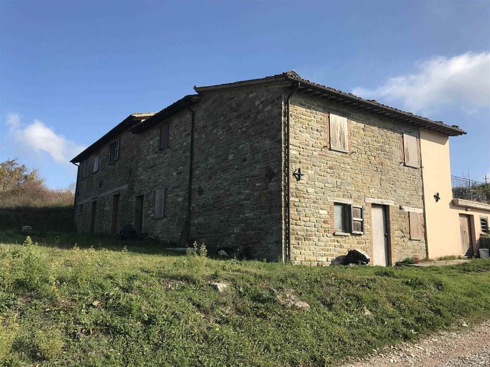 Gård i Cantiano, Pesaro and Urbino - bilde 1