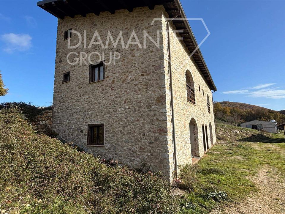 Gård i Sellano, Perugia - bilde 3